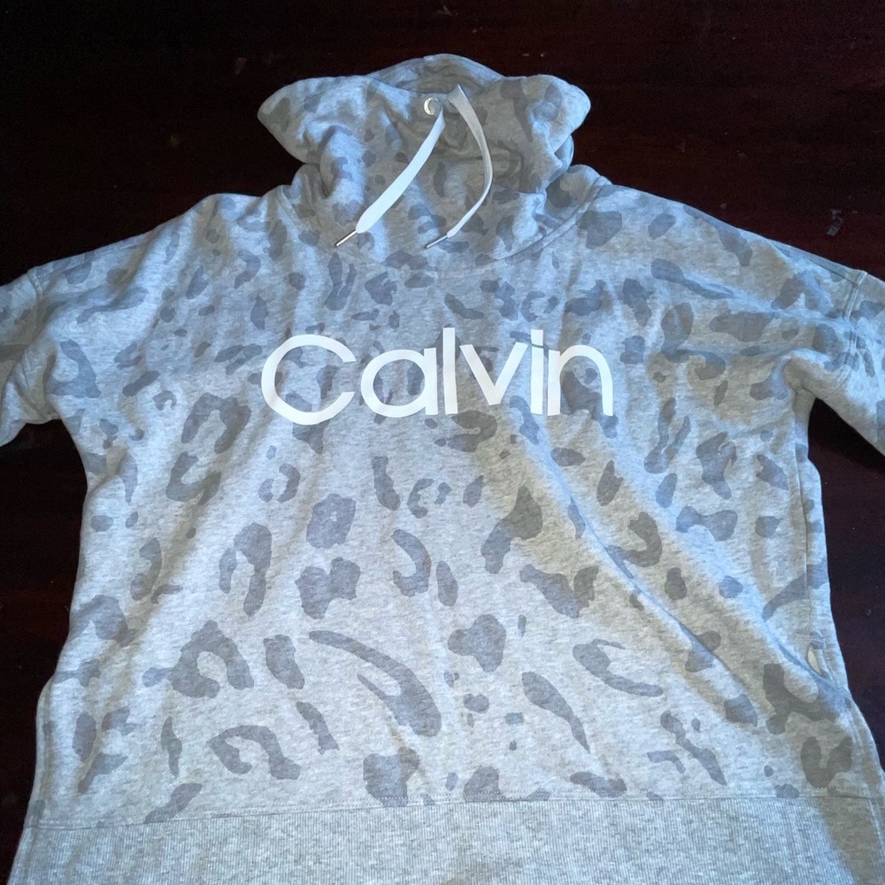 Grey cheetah print hoodie. WITH TAGS STILL ON!